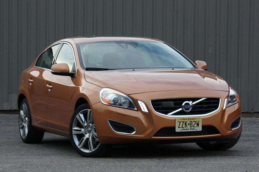  Volvo S60 2010 года  (фото 182 из 226)